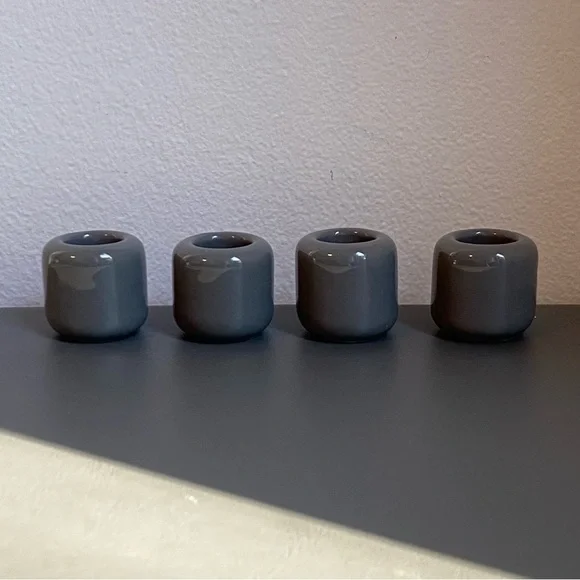 Set Of 4 Mini Ceramic Gray Toothbrush Holders Minimalist Bathroom Organizers - Picture 5 of 5